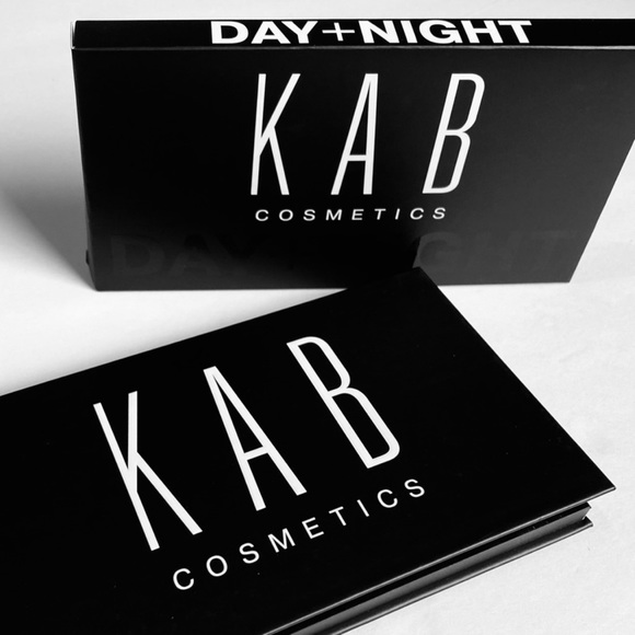 NEW KAB Cosmetics Day + Night Smokey Eyes Eyeshadow Palette - Picture 3 of 9
